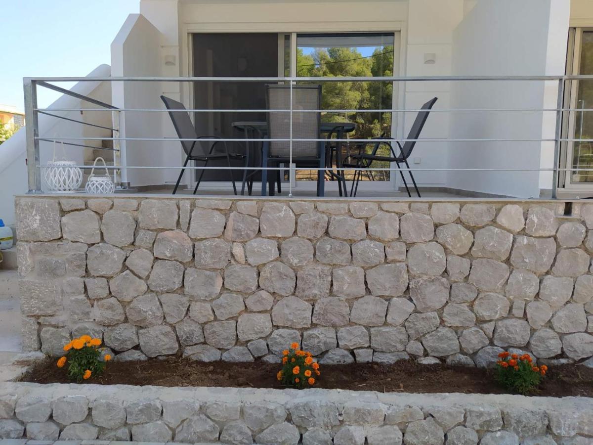 Estia - Brand New Apartment In Ermioni Village Εξωτερικό φωτογραφία