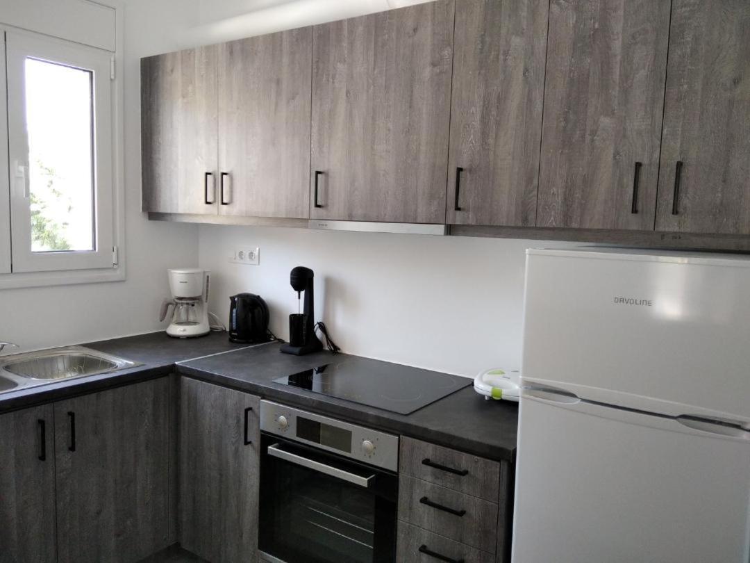 Estia - Brand New Apartment In Ermioni Village Εξωτερικό φωτογραφία