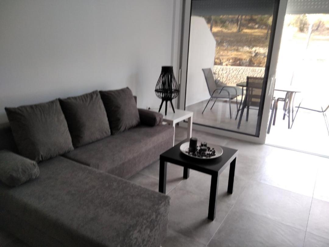 Estia - Brand New Apartment In Ermioni Village Εξωτερικό φωτογραφία