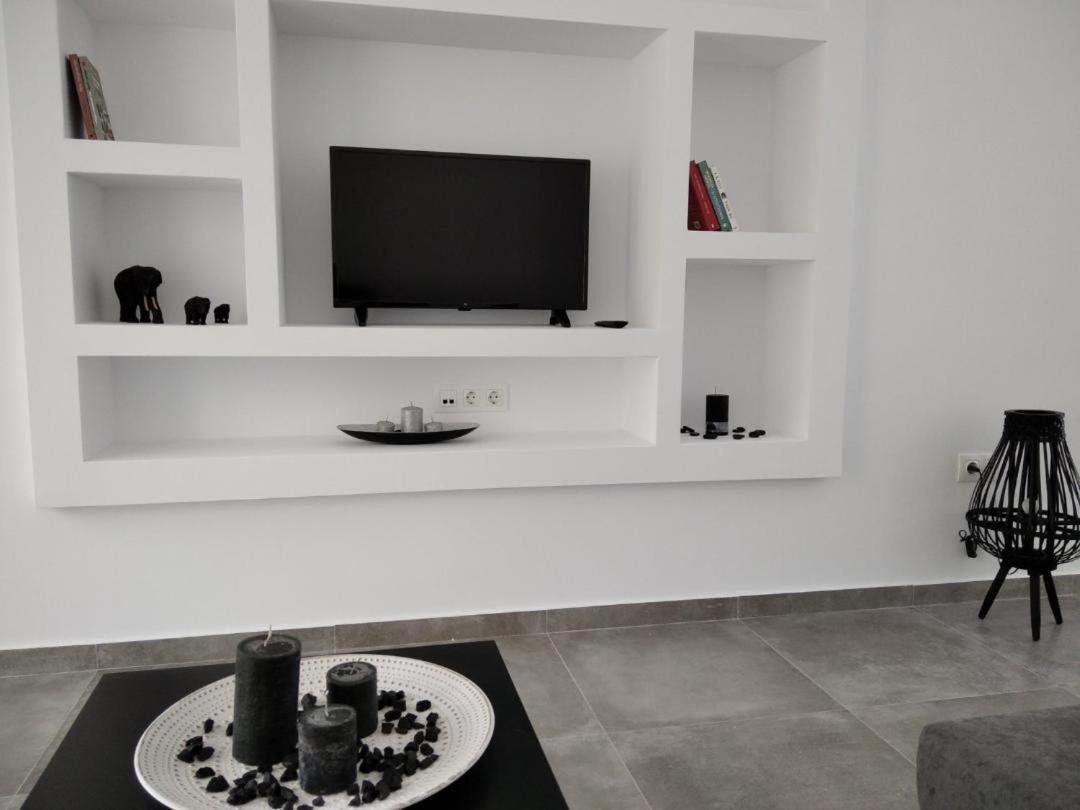 Estia - Brand New Apartment In Ermioni Village Εξωτερικό φωτογραφία